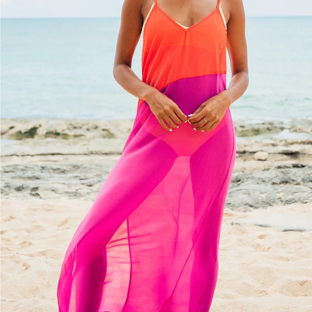 NWT LULUS Red Magenta Sheer Spaghetti Strap Beach Swim Cover Up Size Small